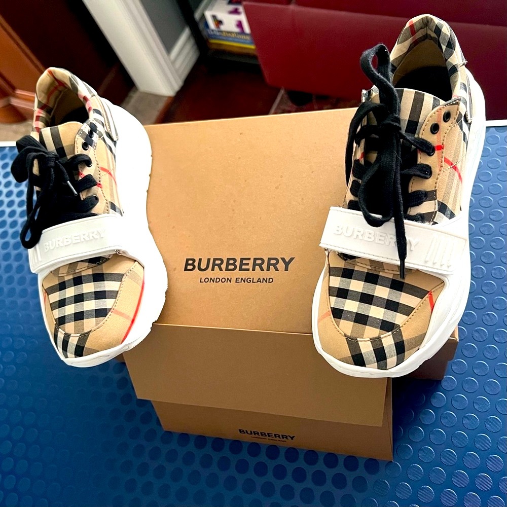 Burberry Black and Tan Sneakers with Iconic Check Pattern IOB